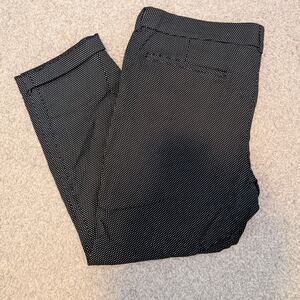 Old Navy Women's Black and White Patterned Dress Pants